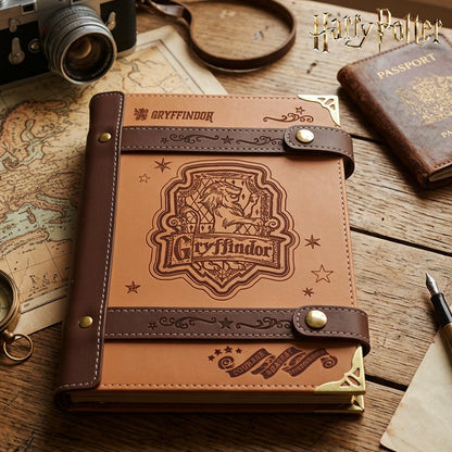 Vintage loose-leaf planner